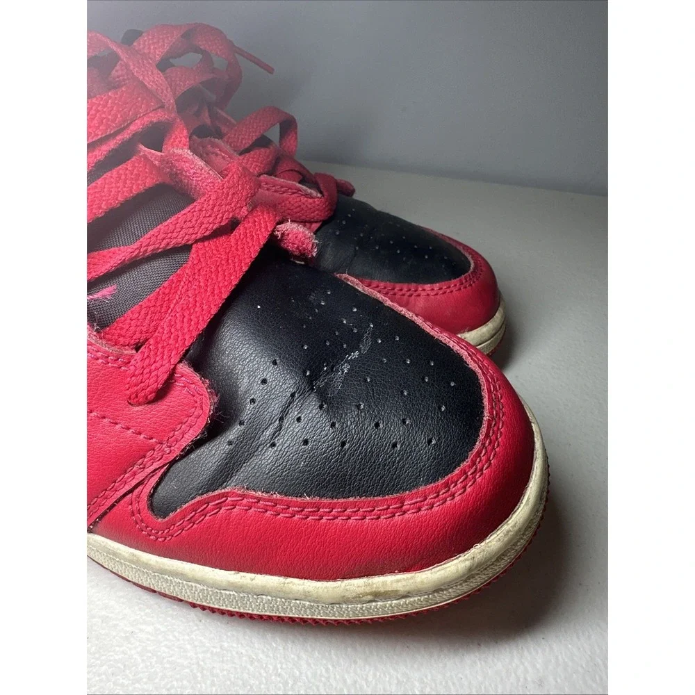 Nike Boys‎ Air Jordan 1 Low 553560-061 Red Casual Shoes Sneakers Size 6.5Y